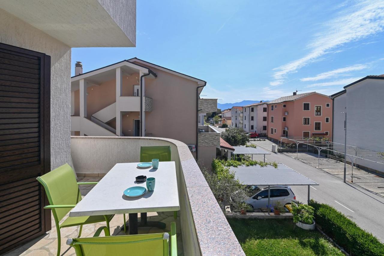 Rooms & Apartments Jadranka Baška Zewnętrze zdjęcie