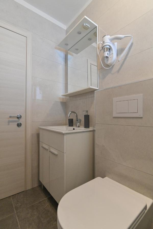 Rooms & Apartments Jadranka Baška Zewnętrze zdjęcie