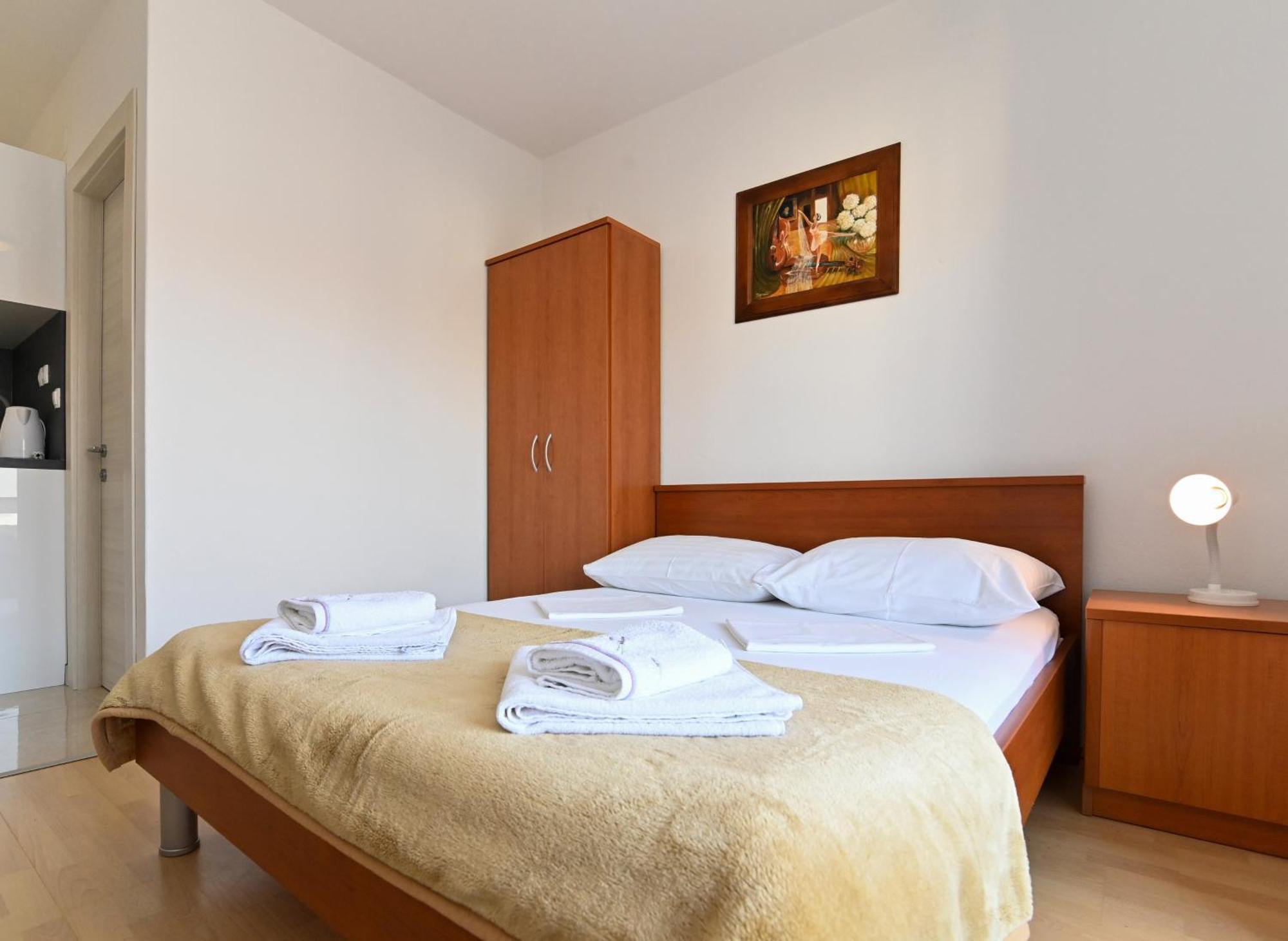 Rooms & Apartments Jadranka Baška Zewnętrze zdjęcie
